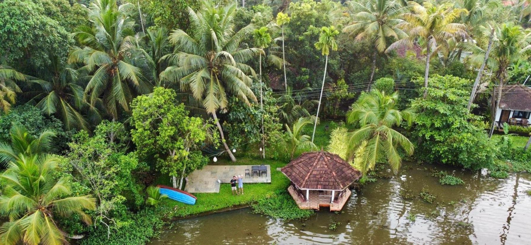 Sunsets And Palm Trees Acomodação com café da manhã Alappuzha Exterior foto
